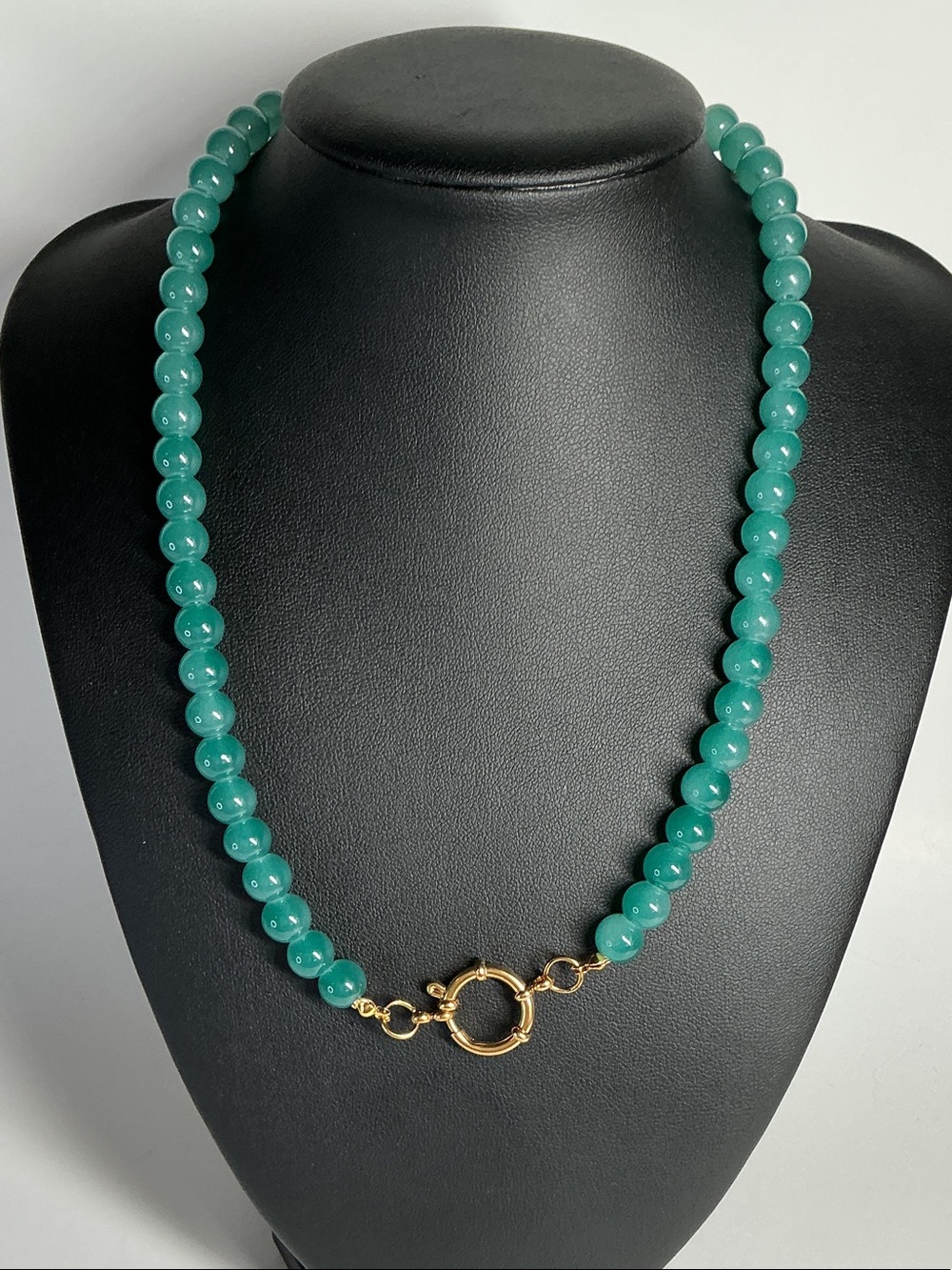 Green Beaded Necklace with Gold Clasp - Women's Fashion Jewelry